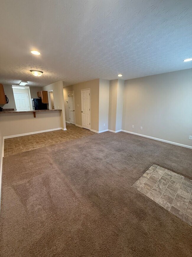 Building Photo - Upper Stone Apartments