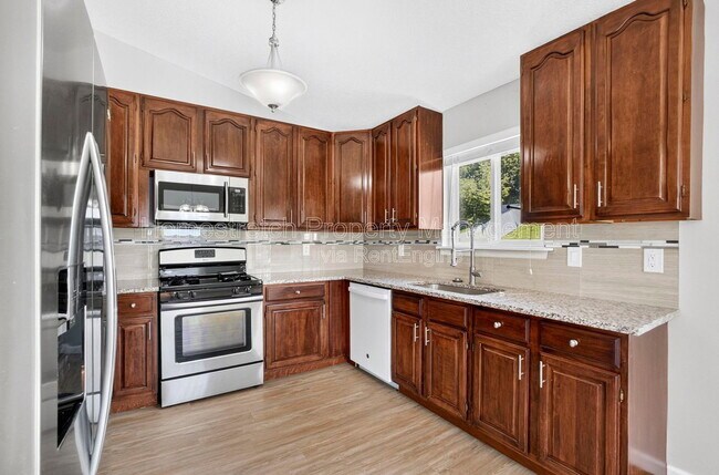 Building Photo - 10608 Canter Way