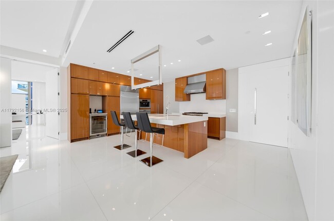 Building Photo - 9701 Collins Ave
