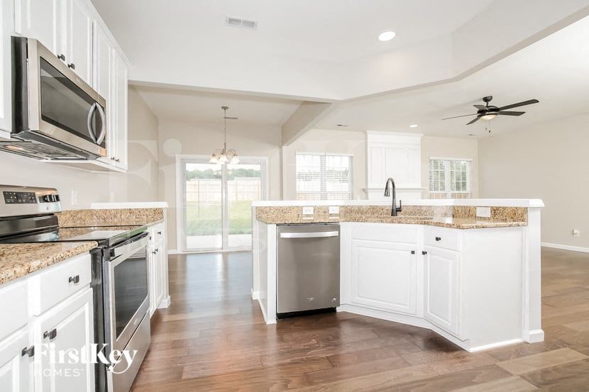 Building Photo - 4531 Wayland Ct