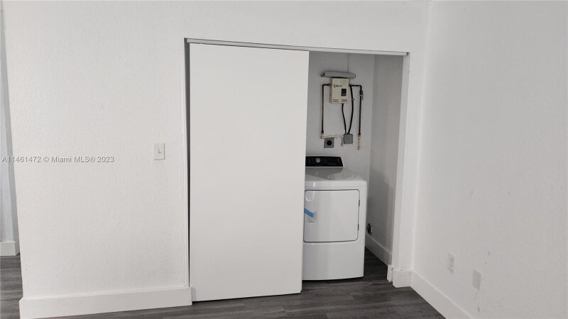 Building Photo - 550 NW 58th St