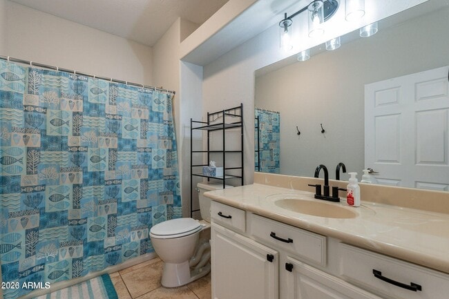 Building Photo - 2155 N Grace Blvd