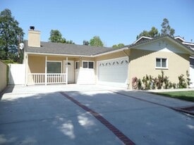 Front Yard - 22131 Viscanio Rd