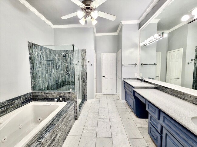 Building Photo - 32 Waugh Dr