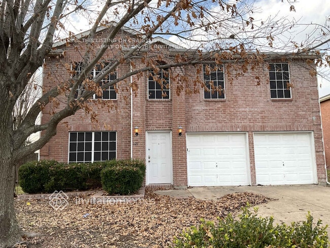 Building Photo - 125 Southwood Dr