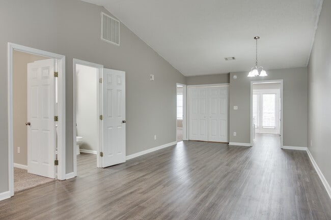 Building Photo - 4035 Calypso Dr