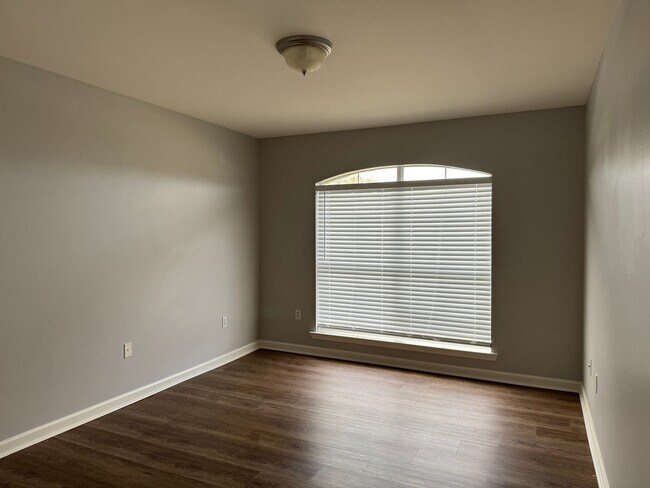 Building Photo - Beautiful 4 Bedroom Home for Lease in Denham Springs