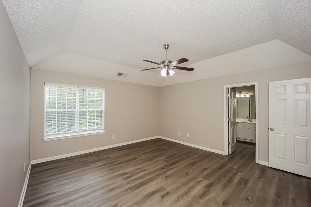 Building Photo - 426 Pecan Wood Cir