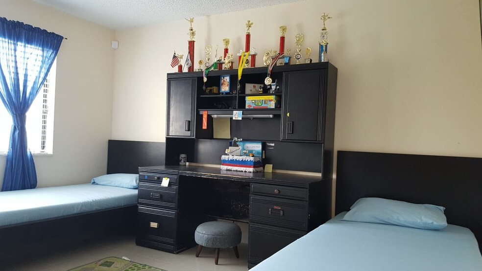 Bedroom#2 - 16491 Blatt Blvd