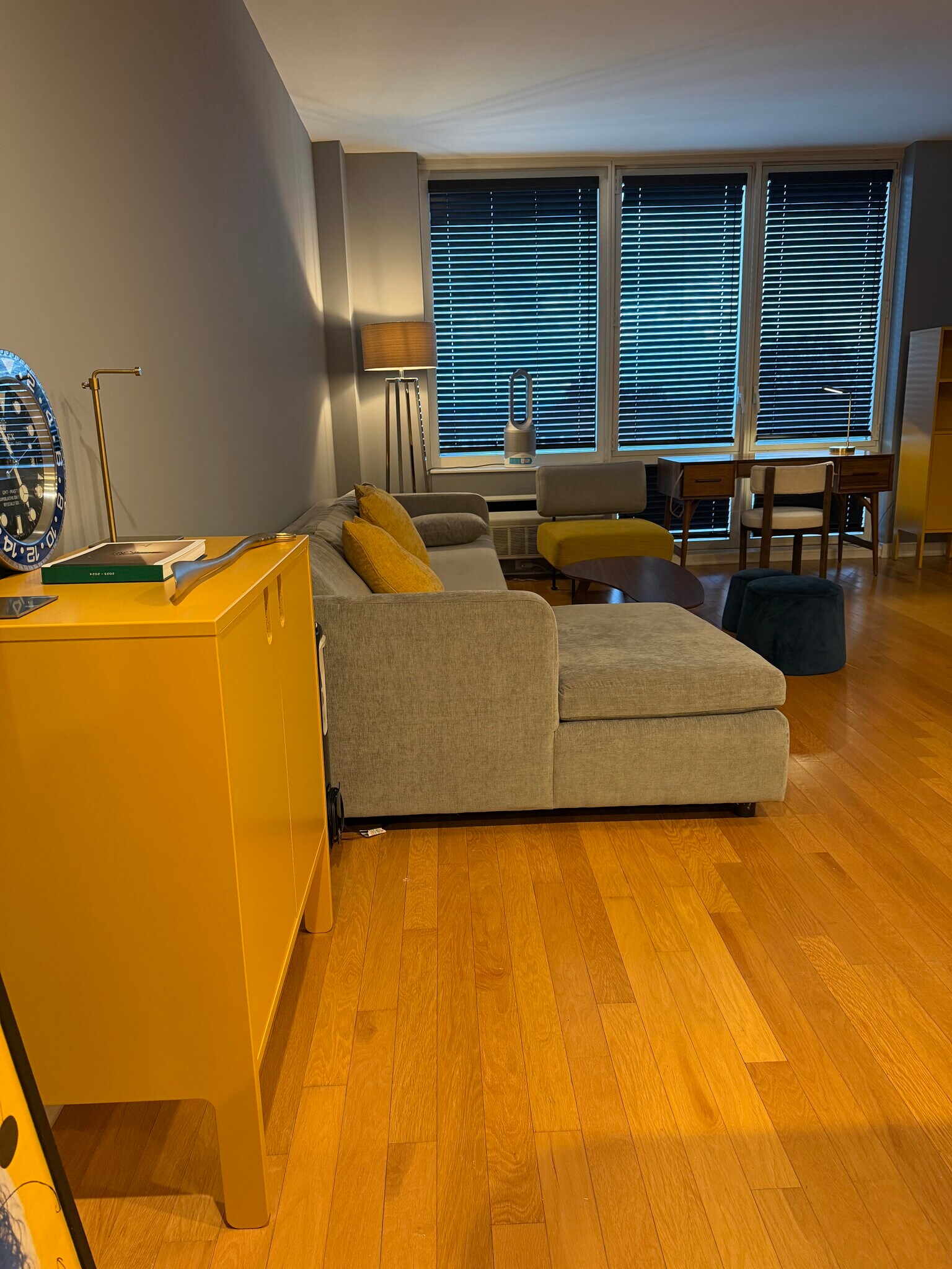 Building Photo - 600 12th St