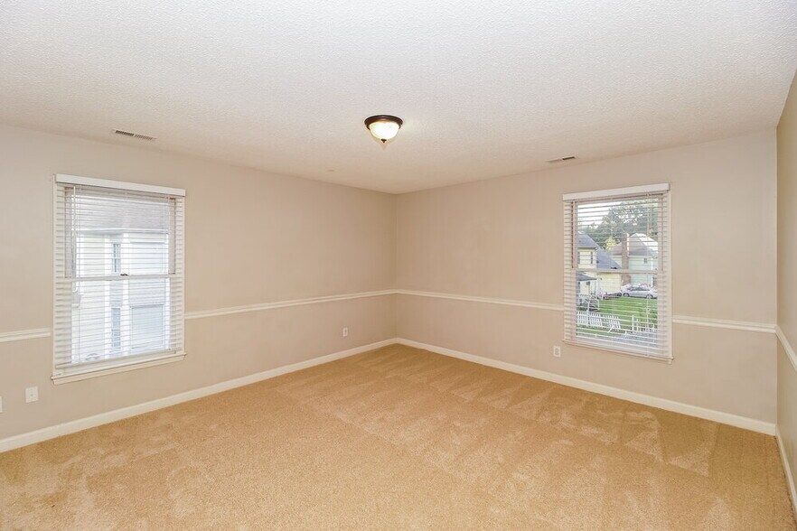Building Photo - 7009 Rothmore View Ct