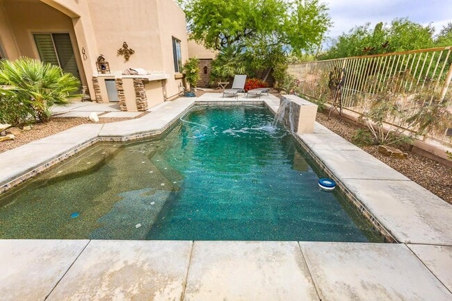 Building Photo - 4402 W Cloud Ranch Pl