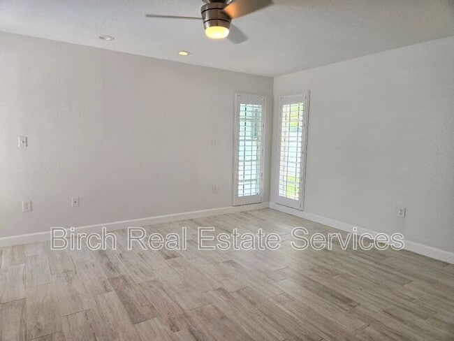 Building Photo - 515 Hollow Ridge Rd