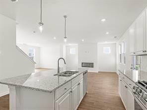 Building Photo - 202 Groveton Ct