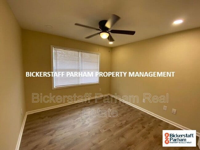 Building Photo - 1225 Apostle Dr