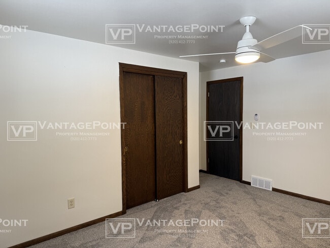 Building Photo - 1603 St Robert Dr