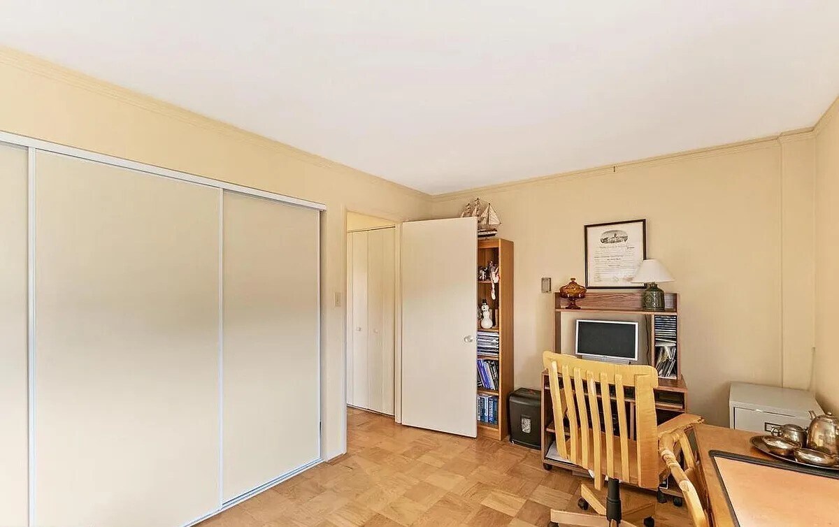 Building Photo - 4343 Cherry Hill Rd