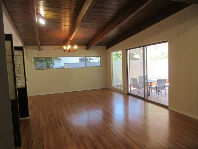 Building Photo - 13235 Cumpston St