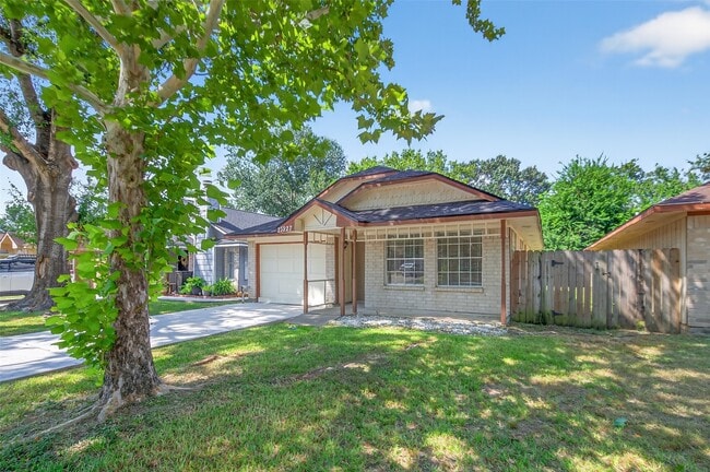 Building Photo - 23227 Prairie Bird Dr