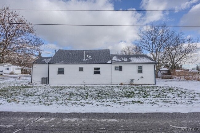 Building Photo - 3487 Rhode Island Ave