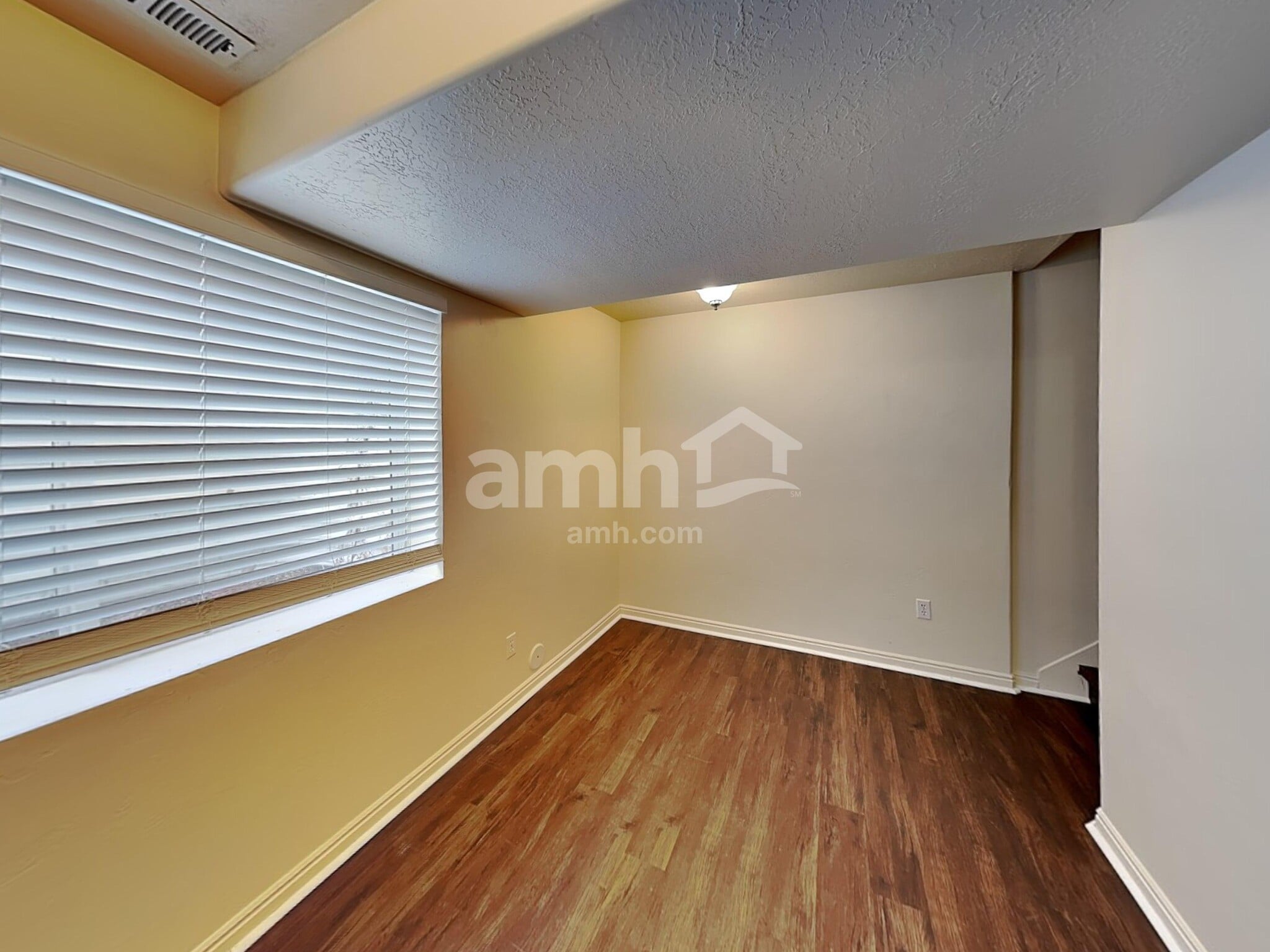 Building Photo - 4029 Dillon's Dr