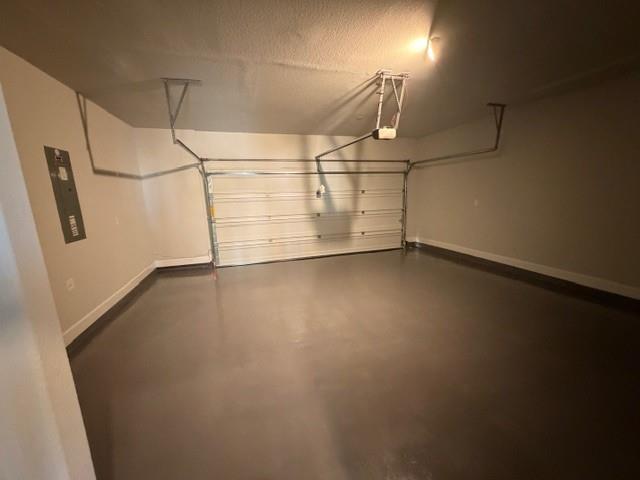 Building Photo - 324 Greenhouse Dr