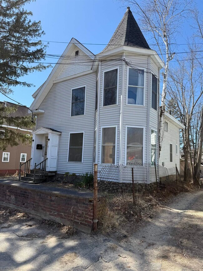 Building Photo - 97 Franklin St