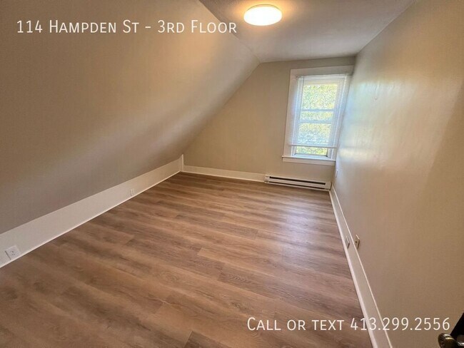 Building Photo - 114 Hampden St
