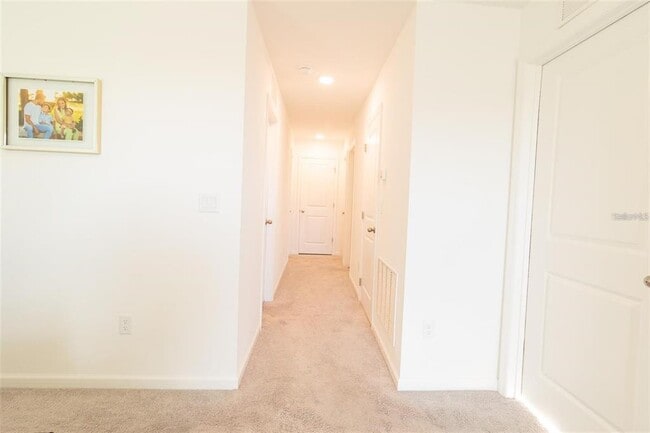 Building Photo - 35576 Eastbrook Ave