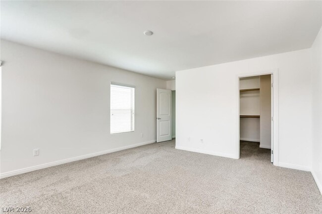 Building Photo - 6828 Majestic Palm Dr