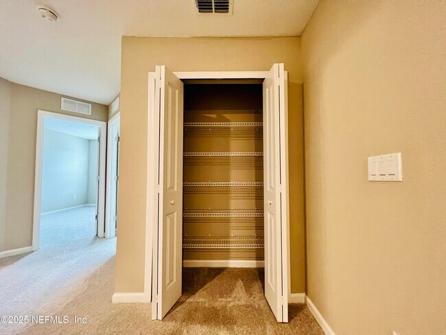 Building Photo - 2657 Sandy Dune Dr
