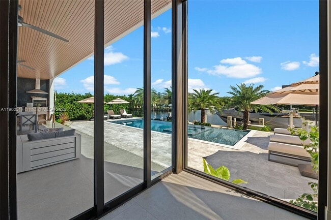 Building Photo - 655 Layne Blvd