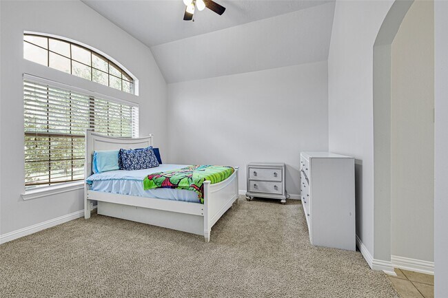 Building Photo - 28214 Churchill Ct