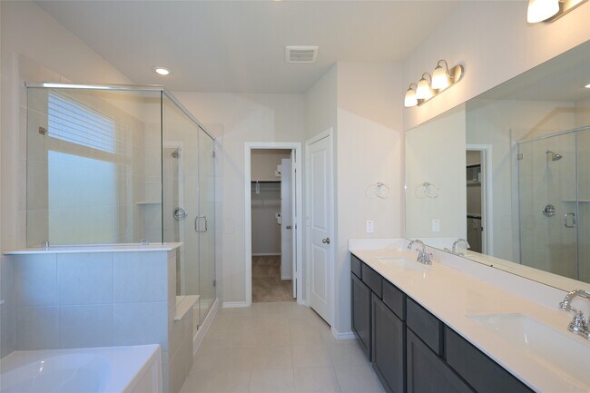 Building Photo - 1342 Wild Mustang Trl