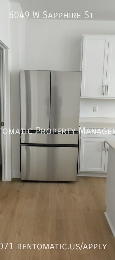 Building Photo - 6049 W Sapphire St