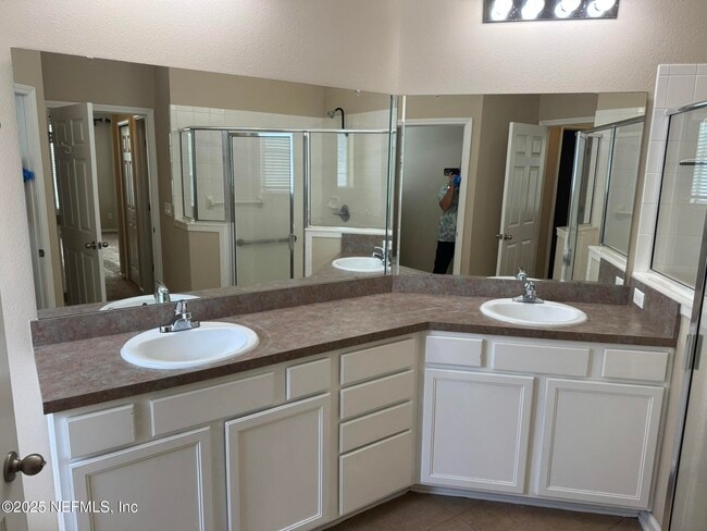 Building Photo - 95470 Sonoma Dr