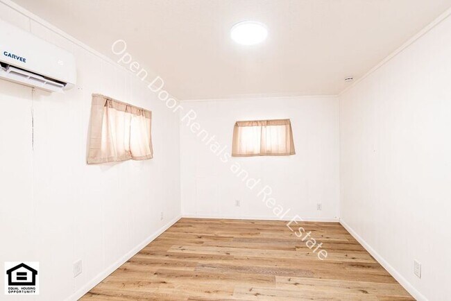 Building Photo - 209 S Ijams St