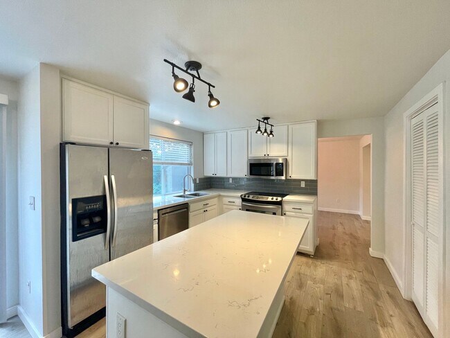 Building Photo - Great Home for rent