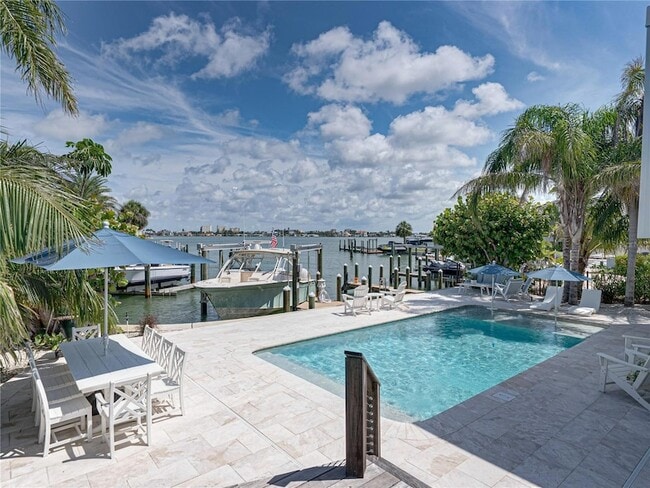 Building Photo - 829 59th Ave