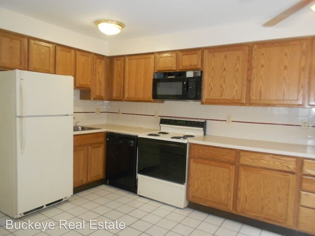 Building Photo - 106 E Lane Ave