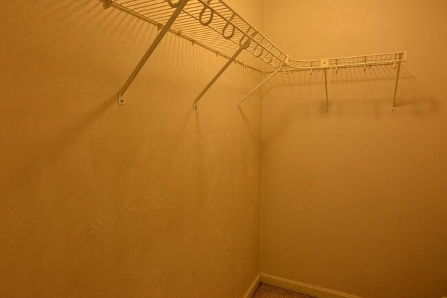Building Photo - 55 Arrowwood Dr