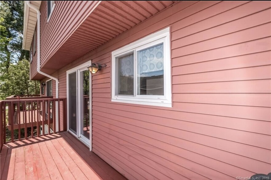 Building Photo - 132 Churchill Dr