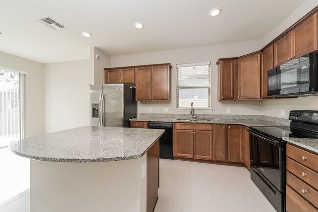 Building Photo - 1733 Cayman Cove Cir