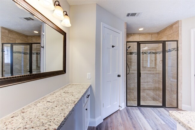 Building Photo - 9115 Taidswood Dr
