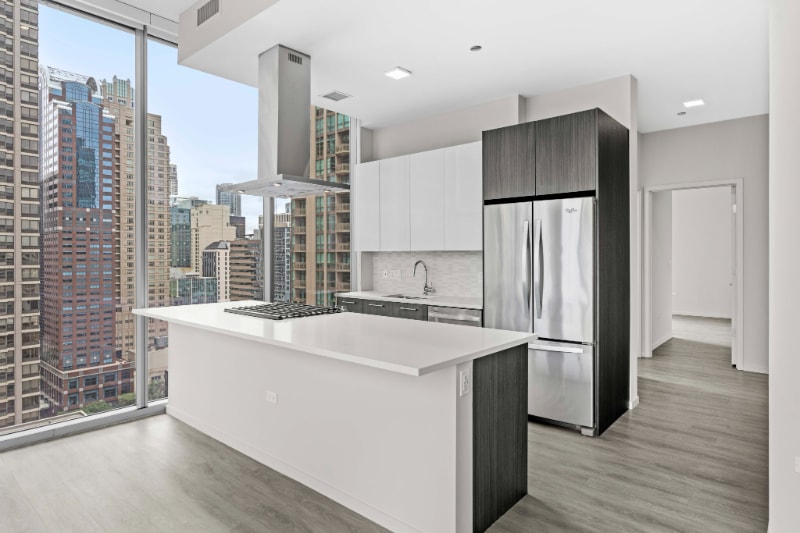 Building Photo - 34 E Huron St