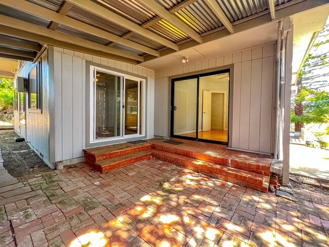 Building Photo - Vineyard-View Retreat with Bonus Room & Exceptional Outdoor Living