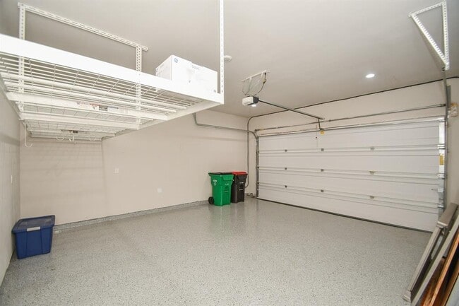 Building Photo - 20310 Corbin Creek Dr
