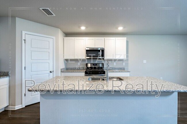 Building Photo - 8072 Irwin Loop