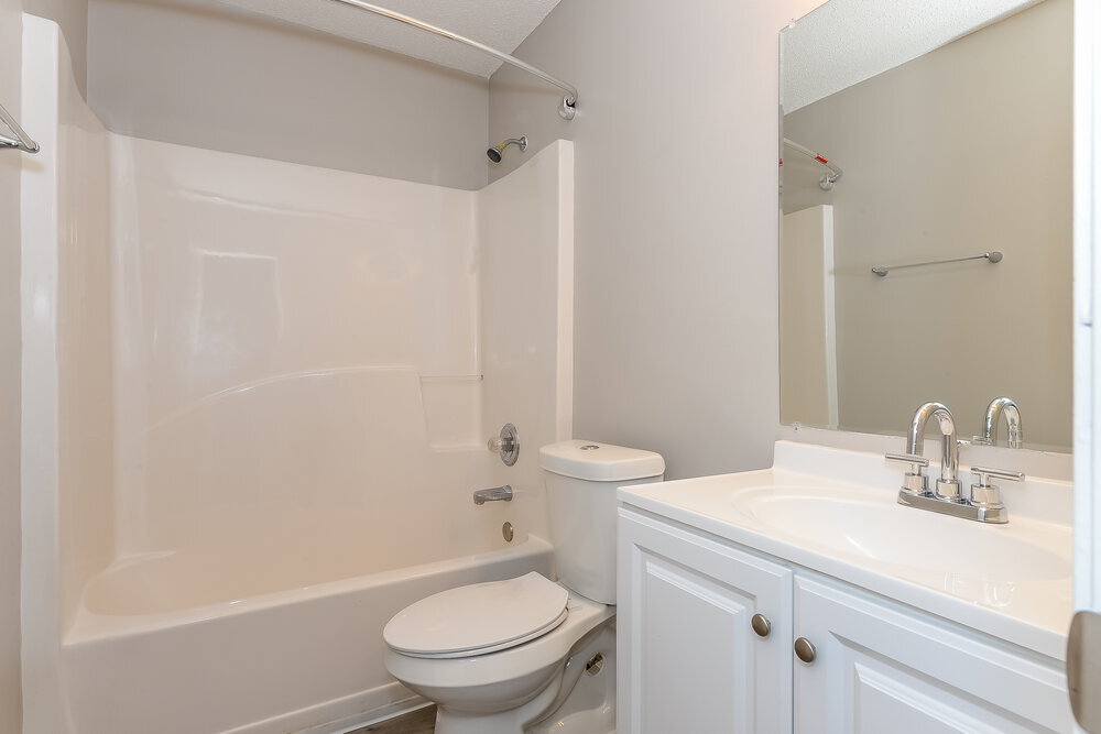 Building Photo - 5467 Sapphire Cir