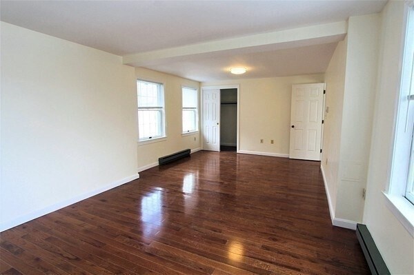 Building Photo - 27 Fallon Ct